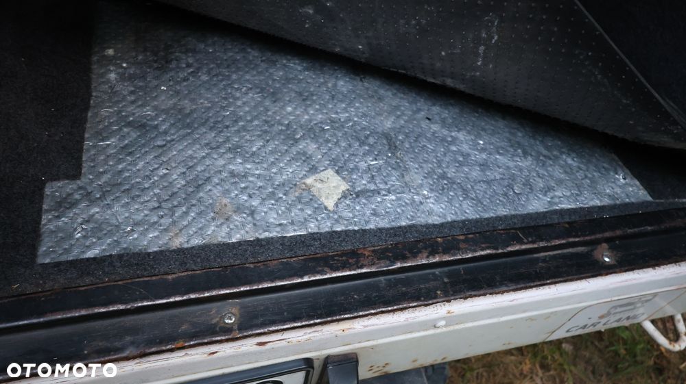 Land Rover Inny - 22