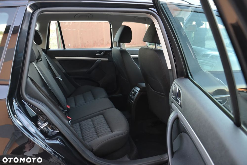 Skoda Octavia 1.6 TDI Ambition - 8