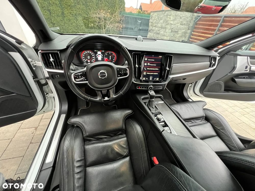 Volvo V90 D5 AWD Geartronic R Design - 8