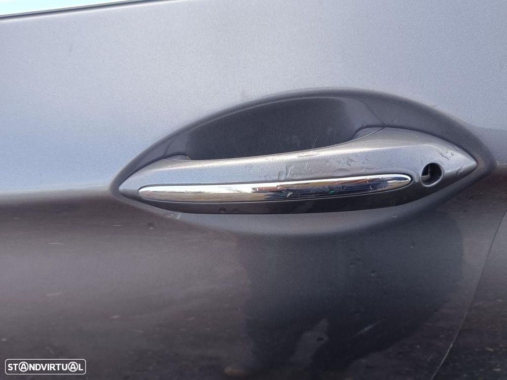 PUXADOR EXTERIOR FRENTE ESQUERDO BMW SERIE 5 BERLINA F10 - 1