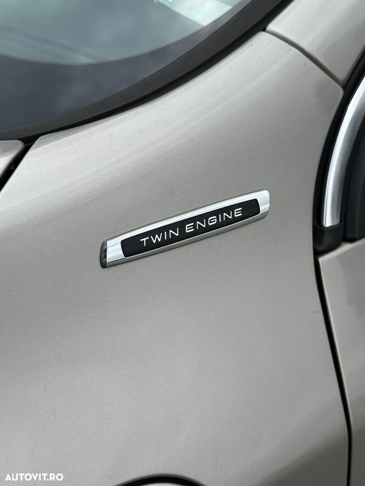 Volvo V60 D6 Plug-In-Hybrid AWD Geartronic Pure Limited - 8