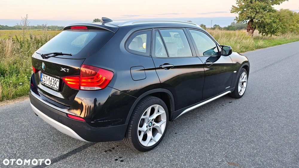 BMW X1 - 10