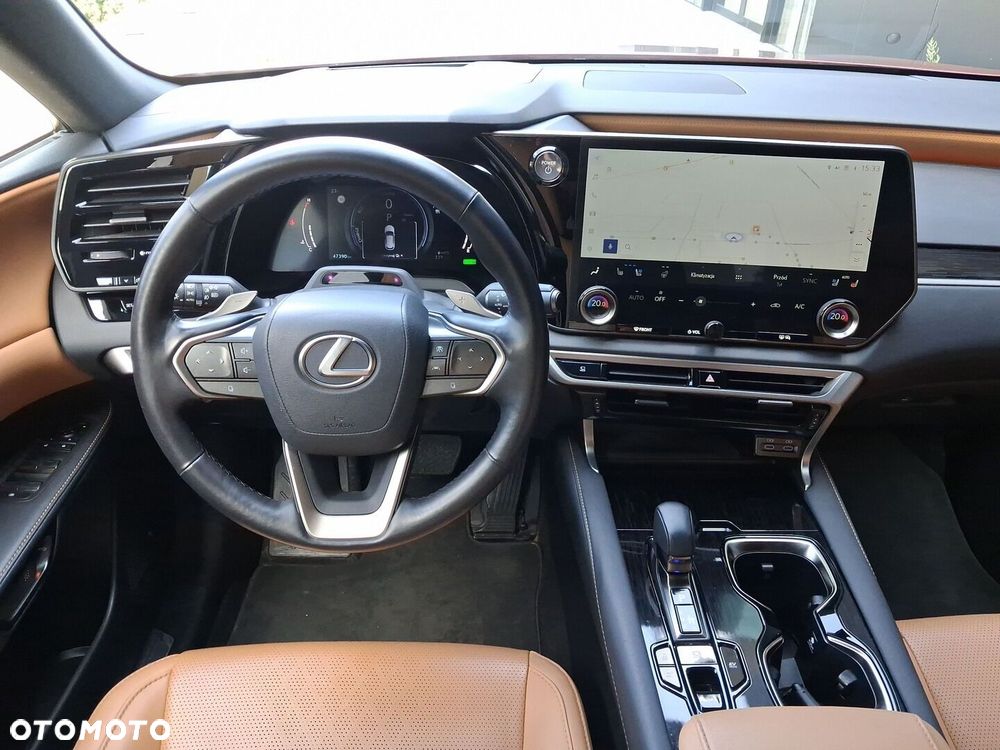 Lexus RX - 15