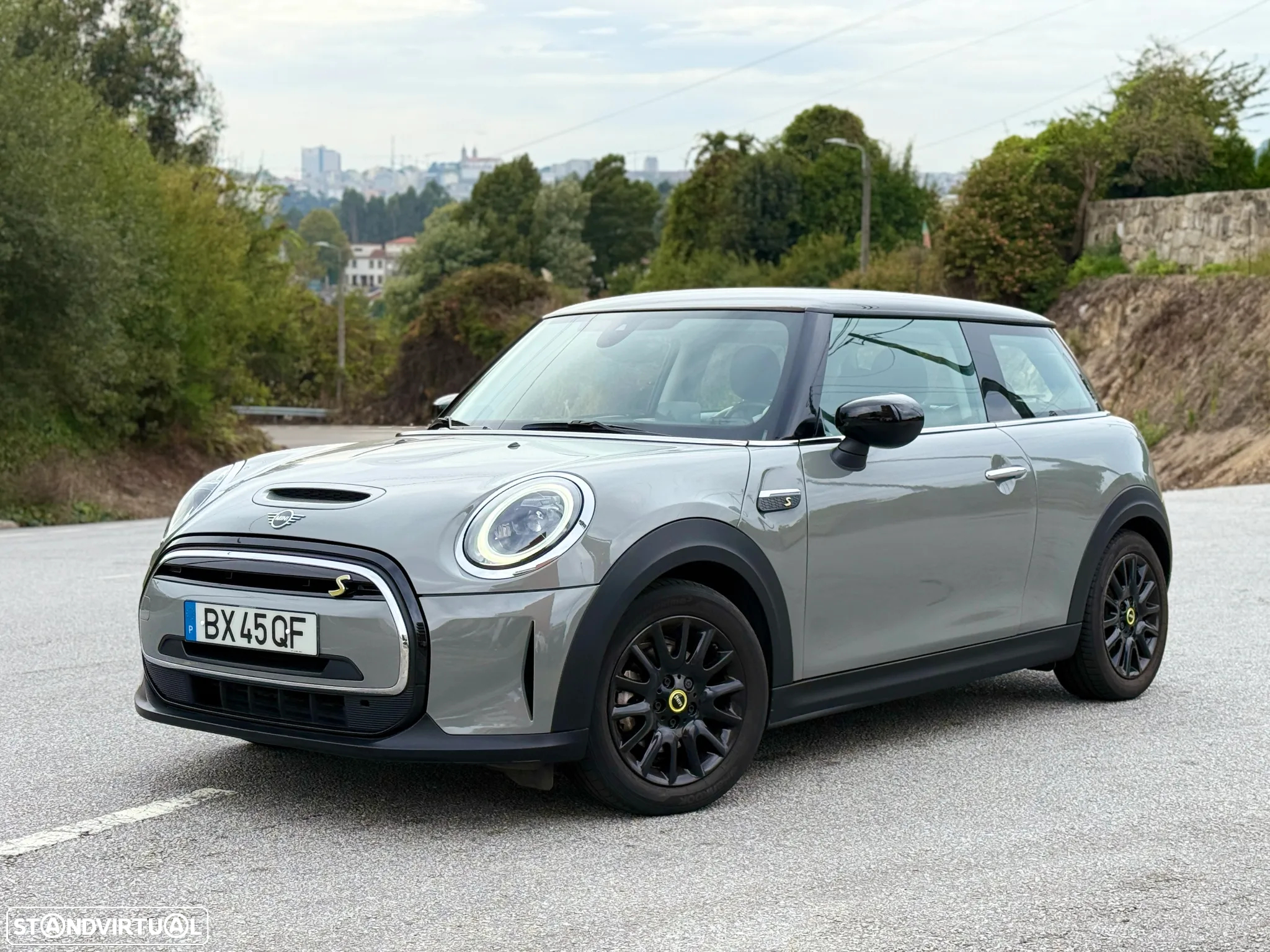 MINI 3 Portas Cooper SE Yours - 2