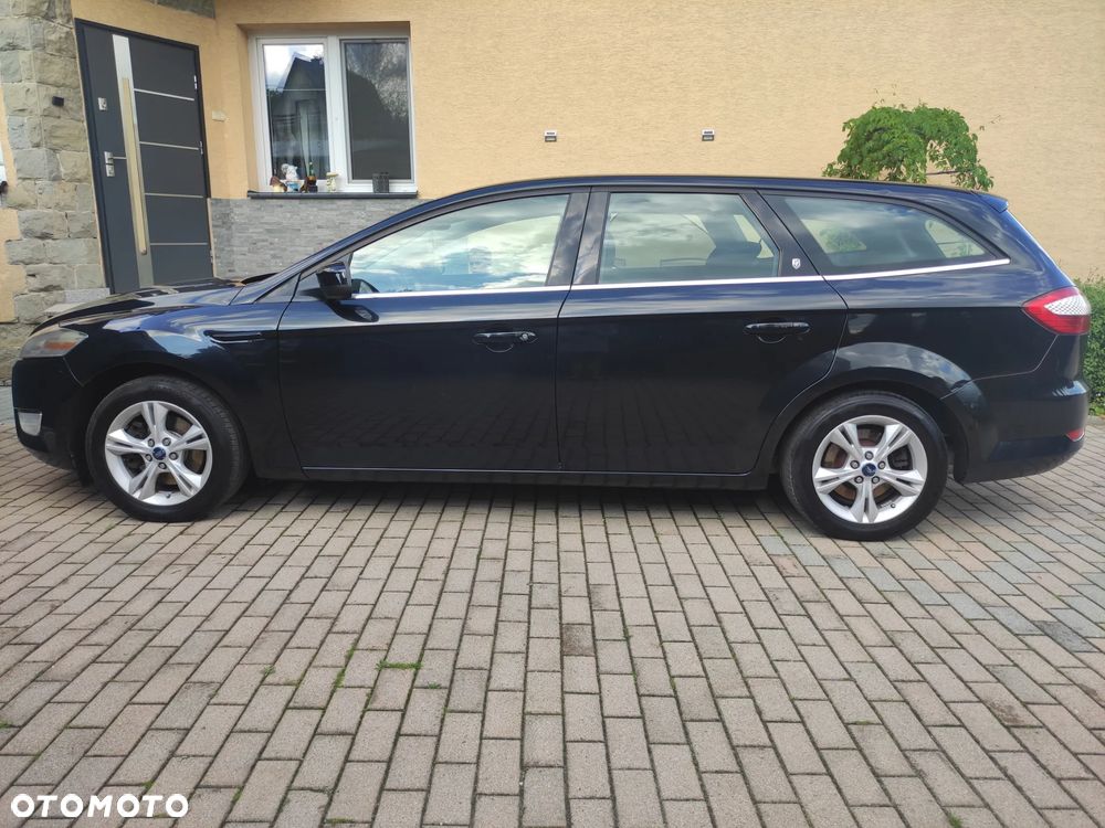 Ford Mondeo 1.6 Ghia - 2