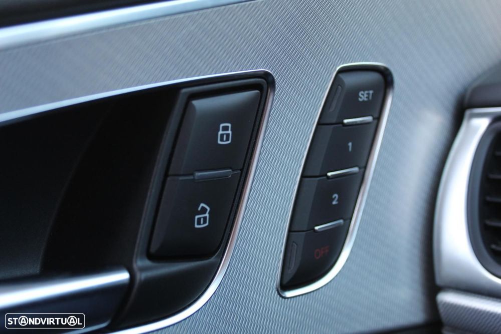 Audi A6 Avant 2.0 TDi S tronic - 15