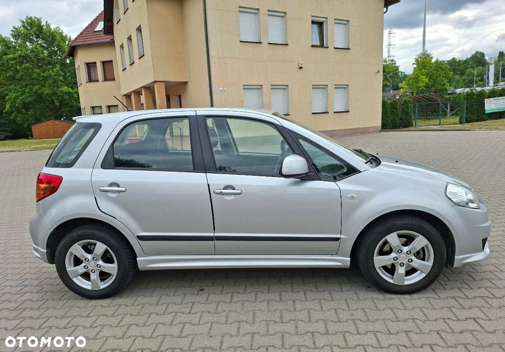 Suzuki SX4 - 7