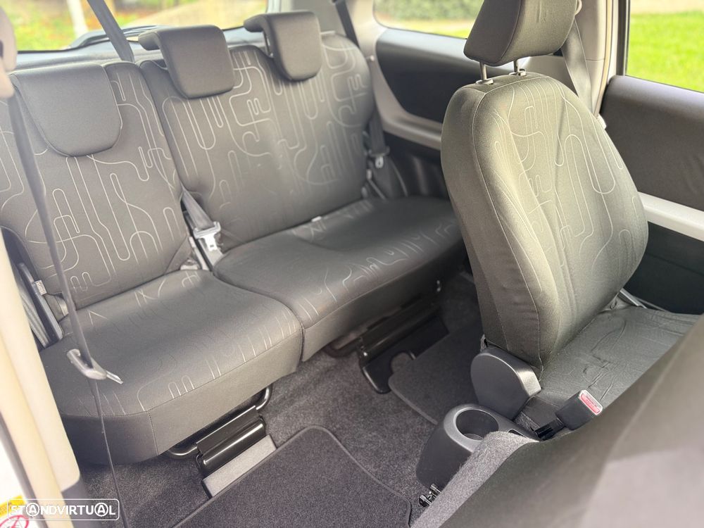 Toyota Yaris 1.4 D-4D Cool - 8