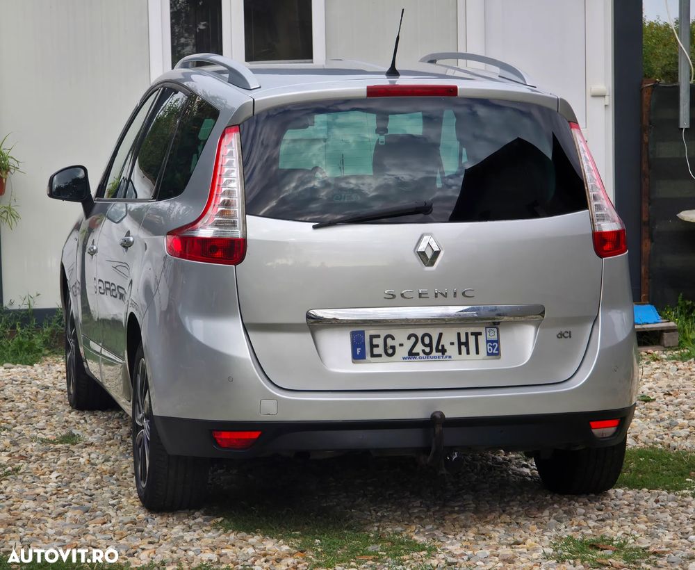 Renault Grand Scenic Energy dCi 130 Euro 6 S&S Bose Edition - 12