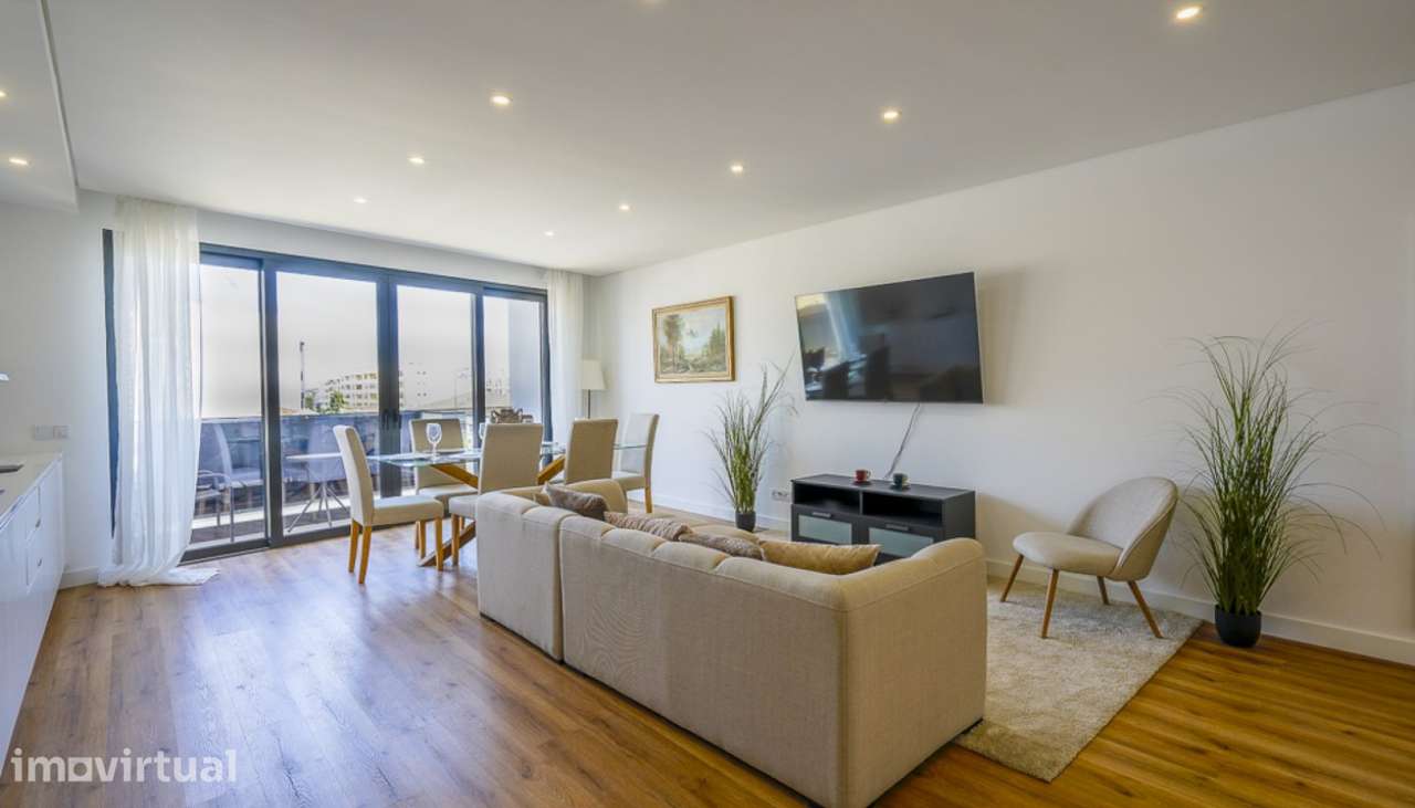 Moderno apartamento T2, à venda em Olhão, Algarve - Grande imagem: 2/19