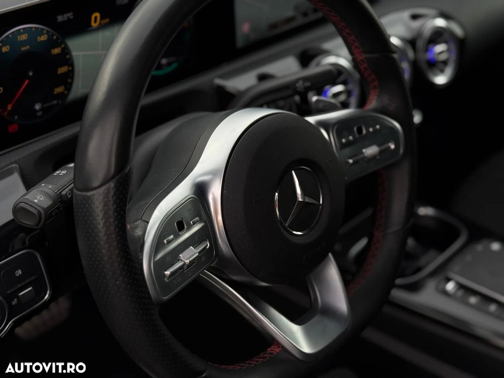 Mercedes-Benz A 250 e 8G-DCT Edition 2021 - 13
