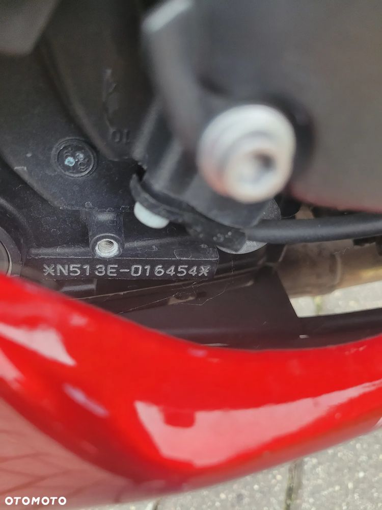 Yamaha FZ - 9