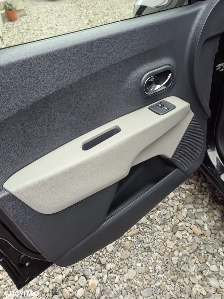Dacia Lodgy dCi 90 Laureate - 9
