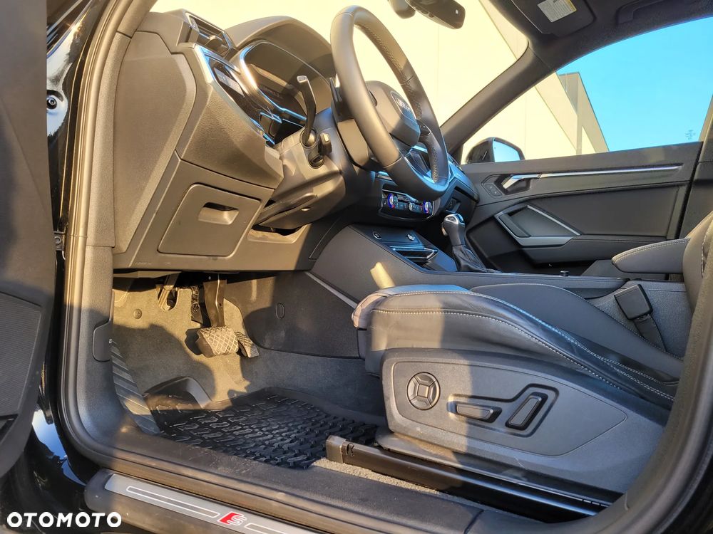 Audi Q3 45 TFSI Quattro S Line S tronic - 16