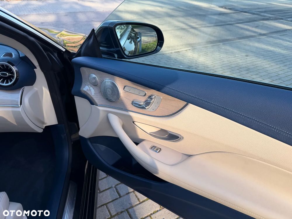 Mercedes-Benz Klasa E - 6