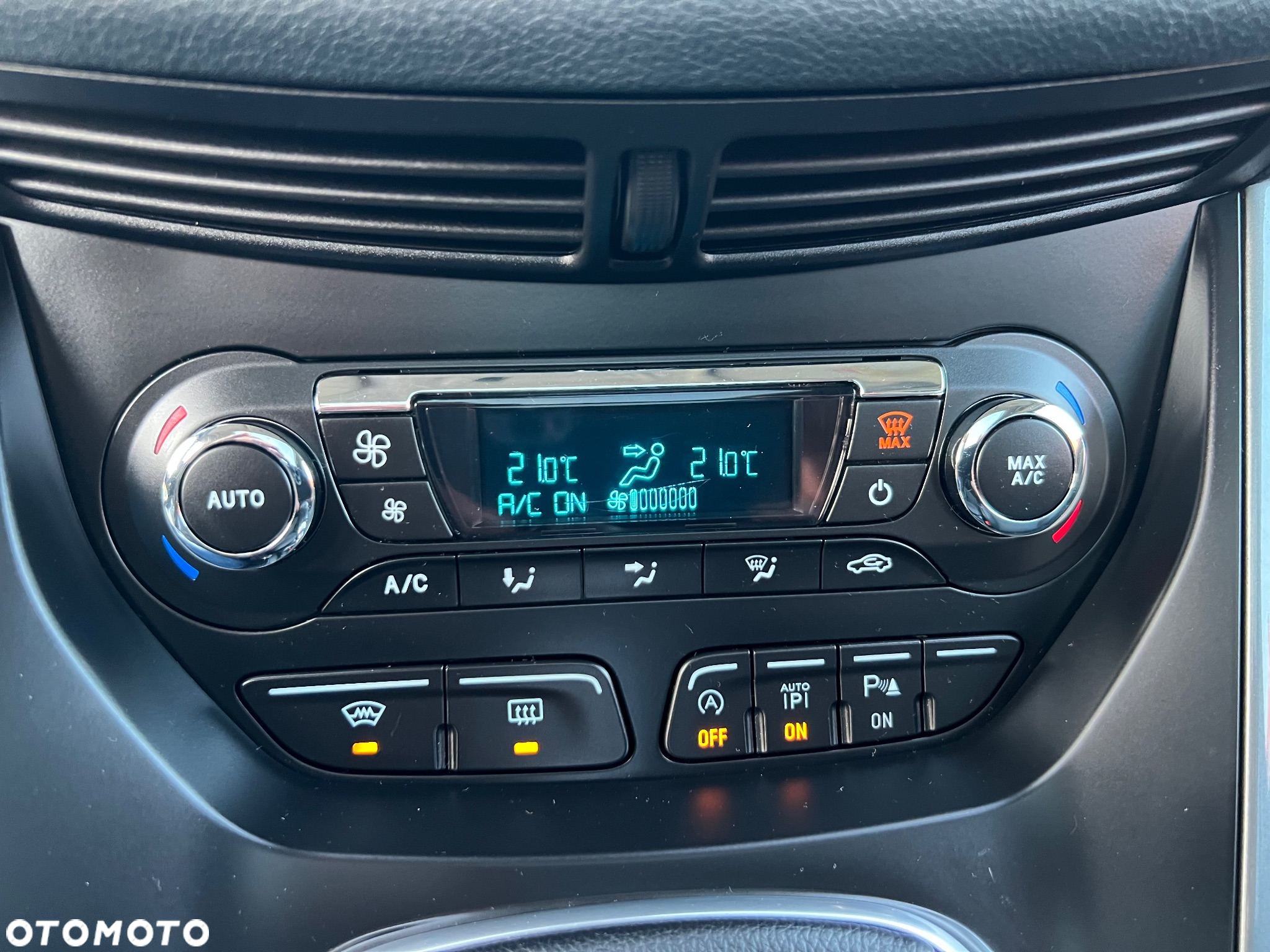 Ford C-MAX 1.0 EcoBoost Start-Stopp-System Titanium - 20