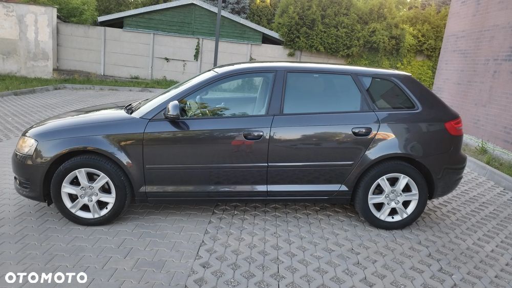 Audi A3 Sportback 1.6 Attraction - 20