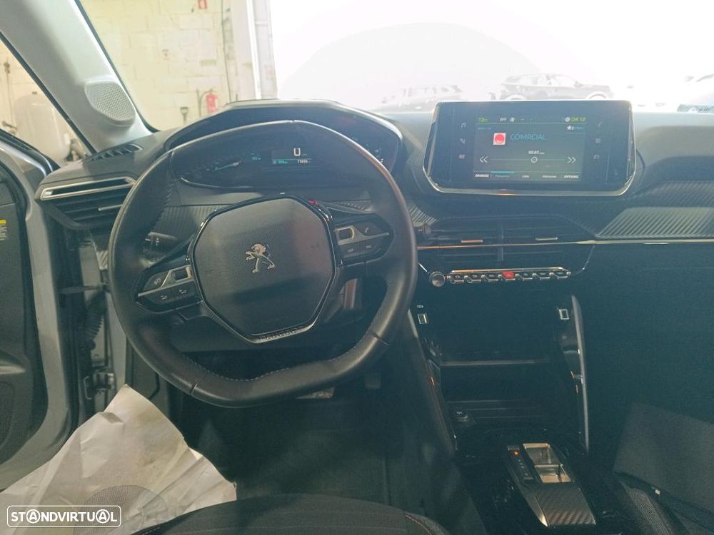 Peugeot e-208 50 kWh Active Pack - 9