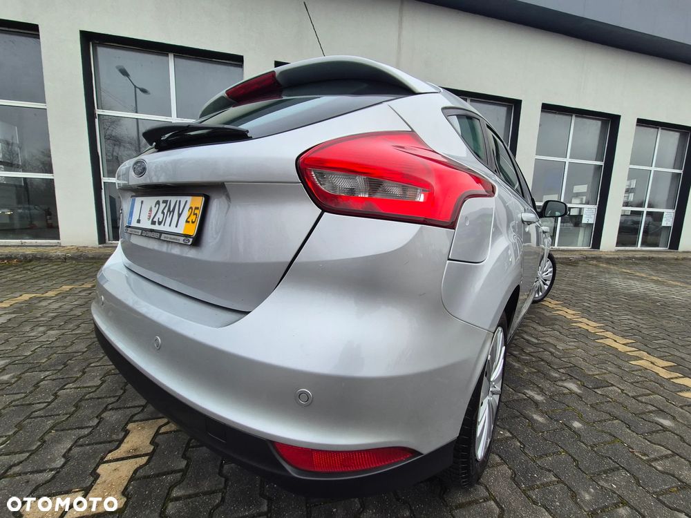 Ford Focus 1.6 TDCi DPF Start-Stopp-System Trend - 14