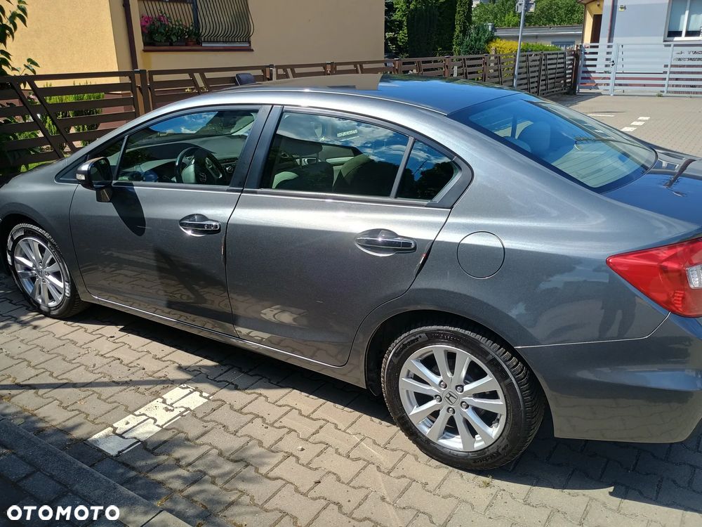 Honda Civic - 10