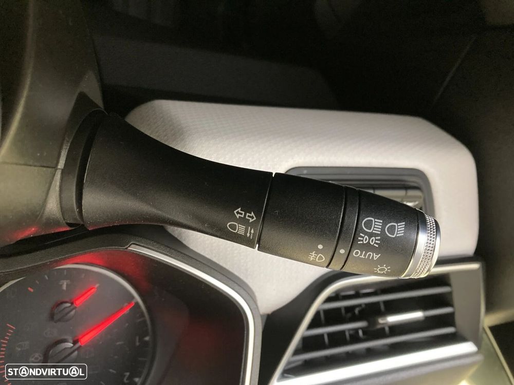 Renault Clio 1.0 TCe Limited - 21