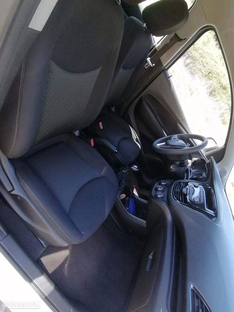 Opel Karl 1.0 - 9