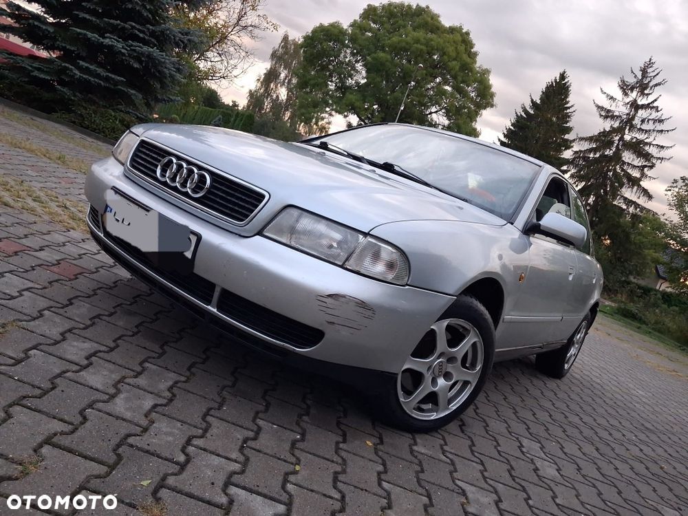 Audi A4 Limousine - 2
