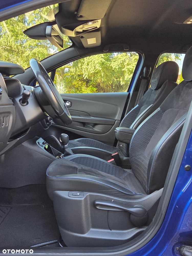 Renault Captur - 16