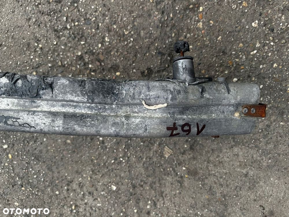 AUDI A4 B7 BELKA ZDERZAKA PRZÓD PRZEDNIA STREFY KLAKSONY KOMPLETNA - 2