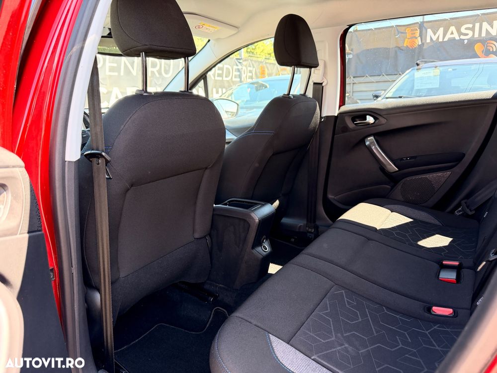 Peugeot 2008 1.2 L PureTech Active - 7