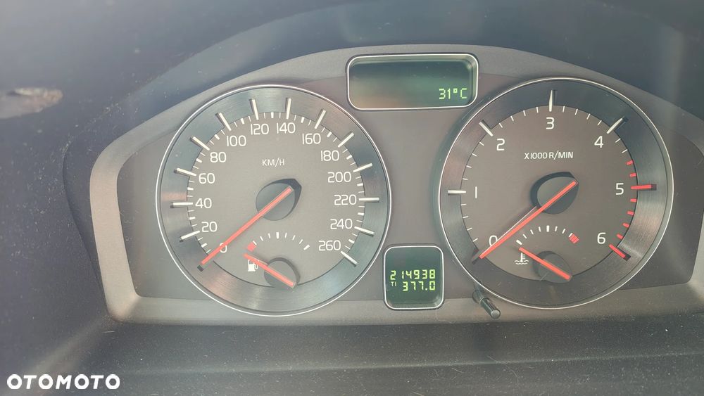 Volvo C70 2.4D5 Summum - 7