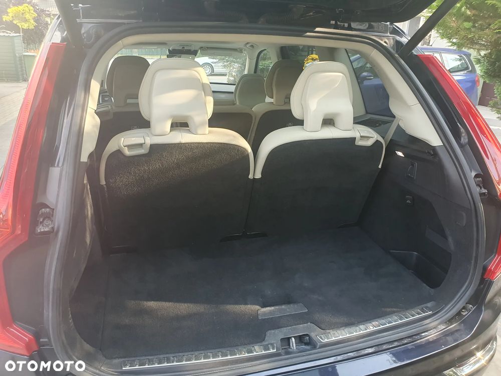 Volvo XC 90 T6 AWD Geartronic Momentum - 31