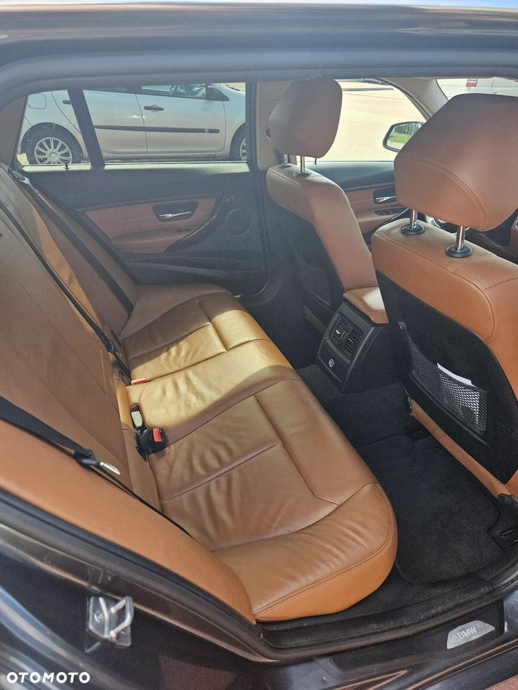 BMW Seria 3 - 14