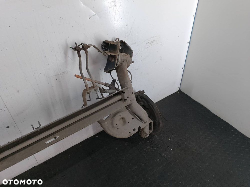 BELKA ZAWIESZENIA, OŚ TYŁ  RENAULT MODUS 1.2 16V - 8