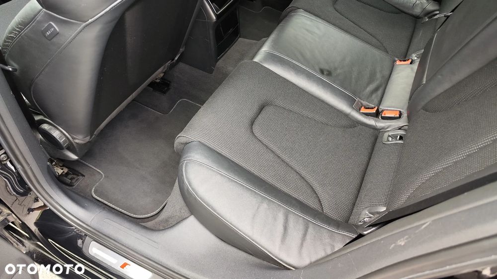 Audi A4 Avant 2.0 TDI DPF S line Sportpaket (plus) - 23