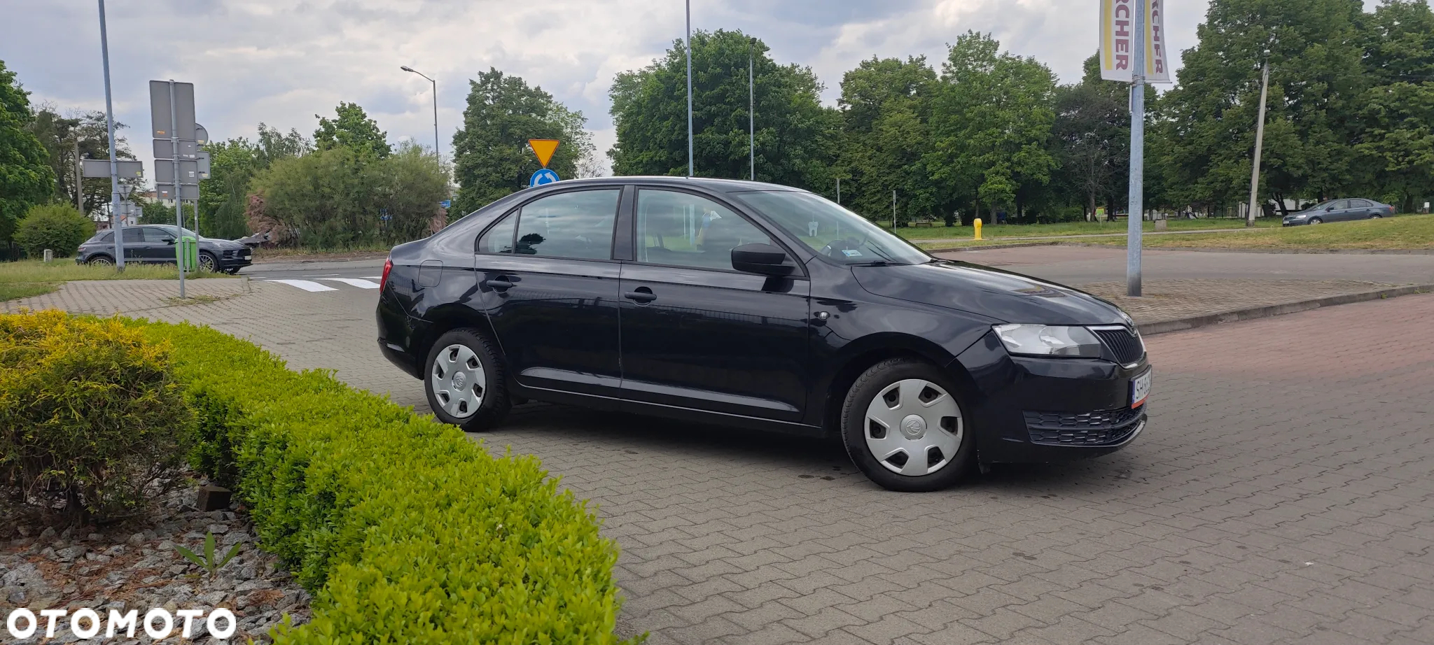 Skoda RAPID 1.2 TSI Active - 4