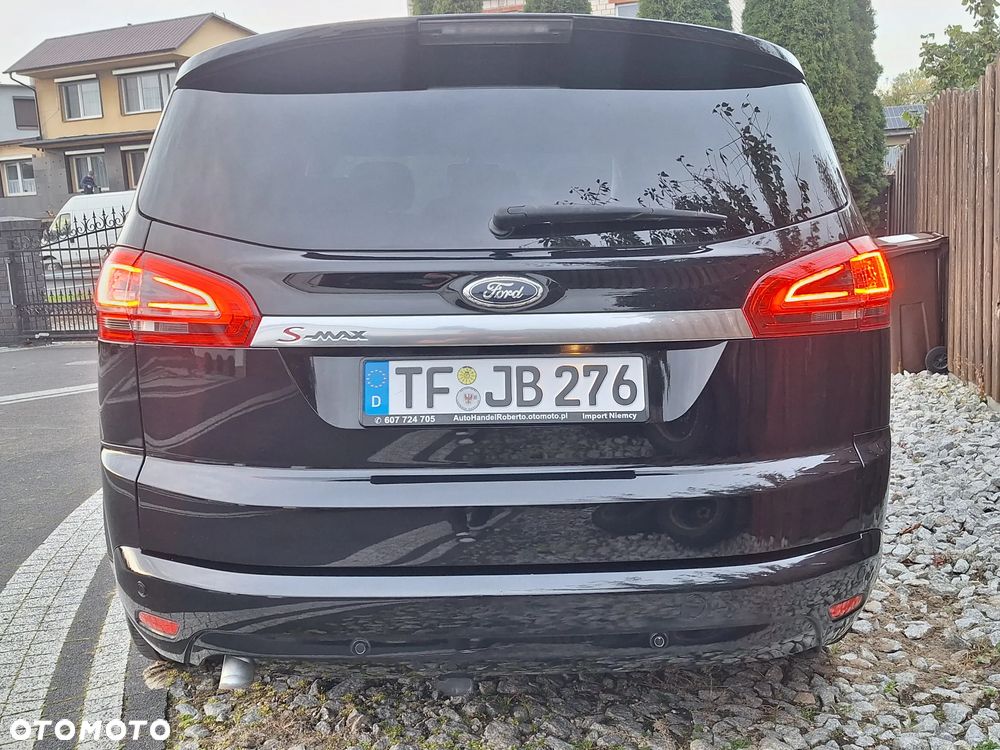 Ford S-Max - 8