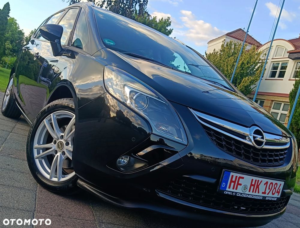 Opel Zafira Tourer 1.4 Turbo Business Edition - 2