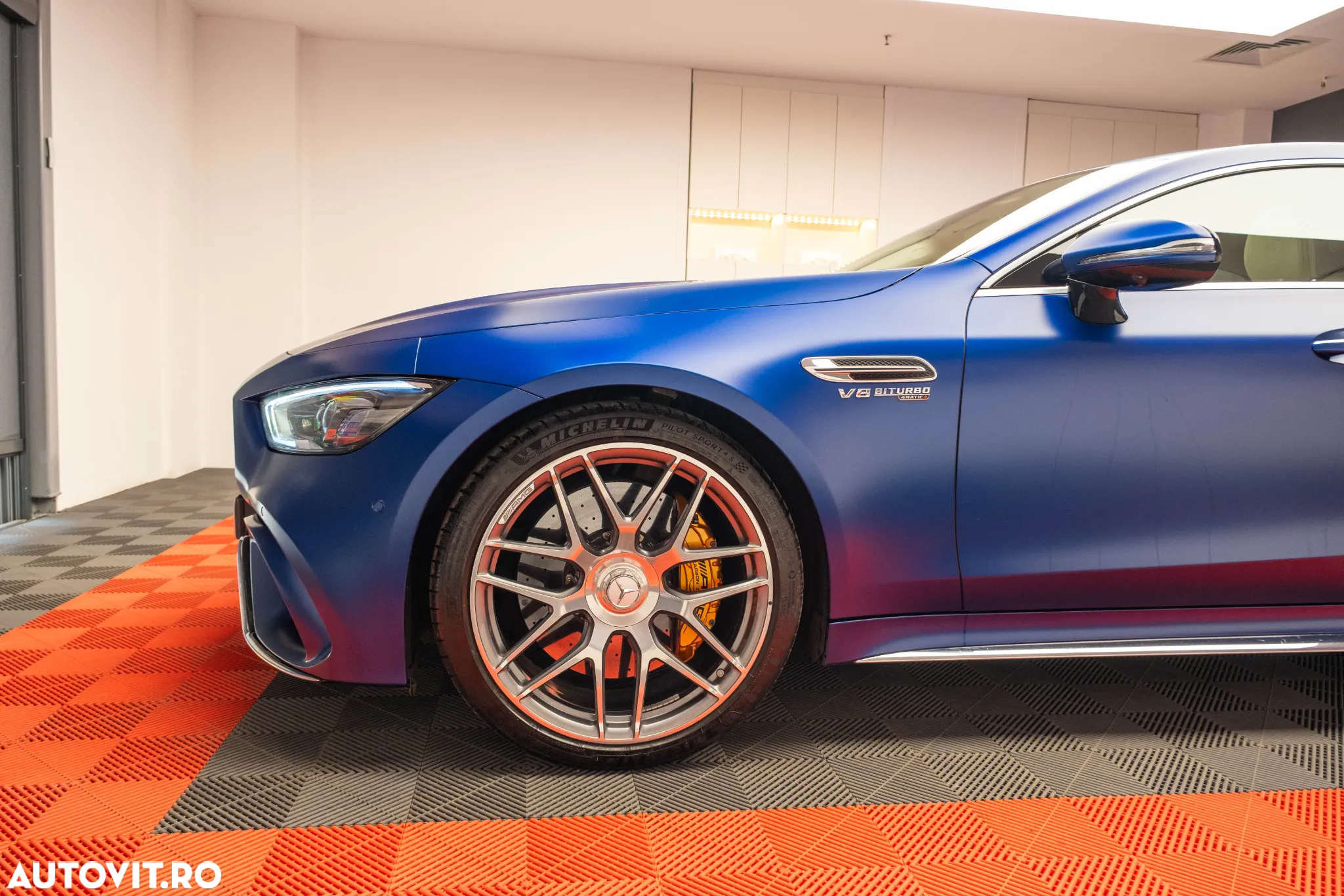Mercedes-Benz AMG GT-S 63 4MATIC+ - 7