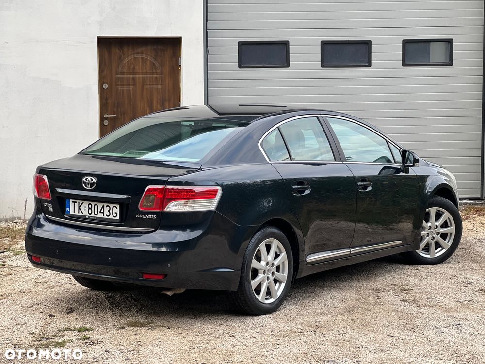 Toyota Avensis 2.0 D-4D Platinium - 10