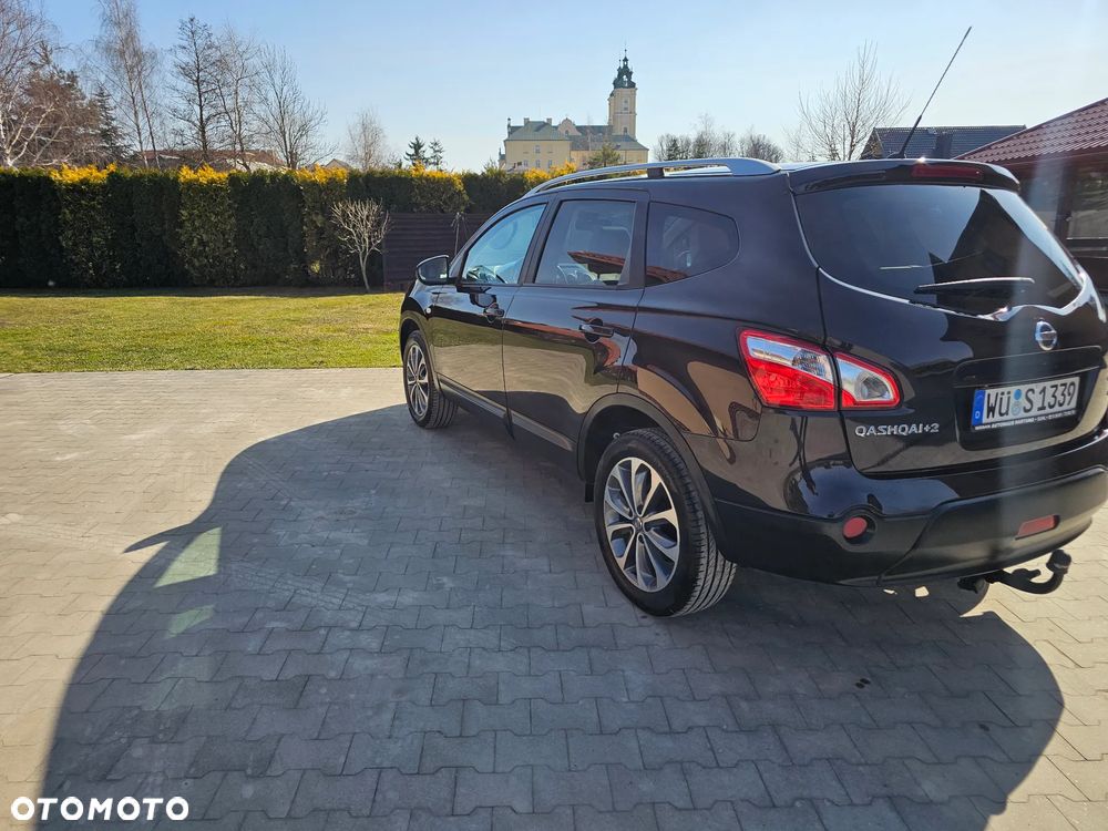 Nissan Qashqai+2 - 13