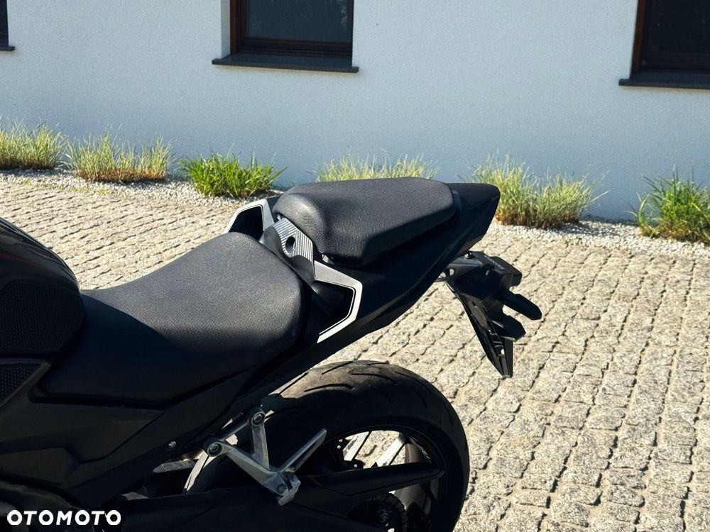 Honda CBR - 13