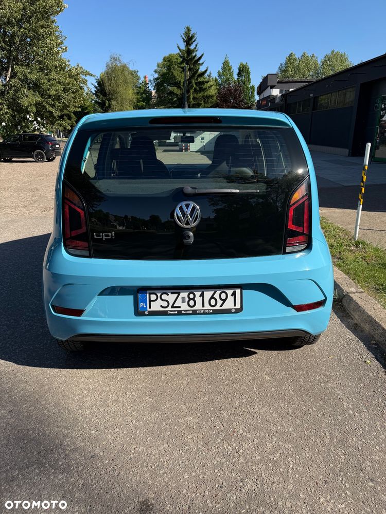 Volkswagen up! - 11