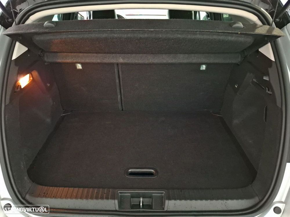 Renault Captur 1.0 TCe Techno Bi-Fuel - 25