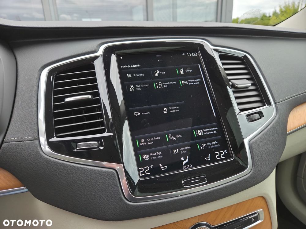 Volvo XC 90 - 18
