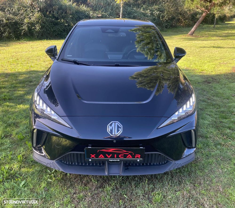 MG MG4 64 kWh Luxury - 44