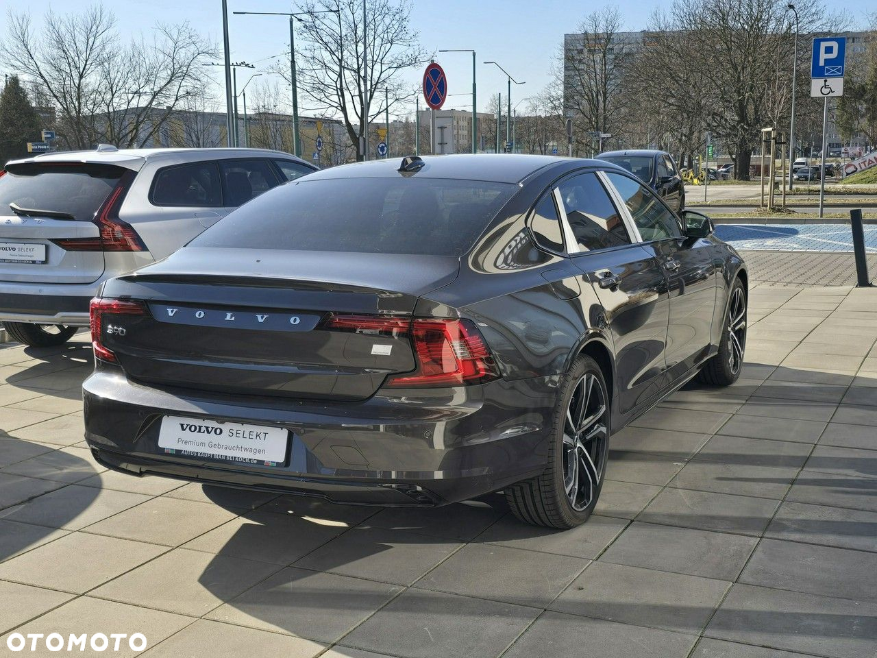 Volvo S90 - 4