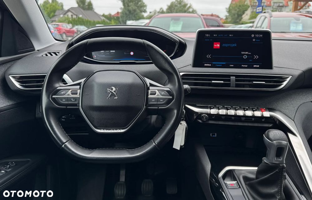 Peugeot 5008 - 19