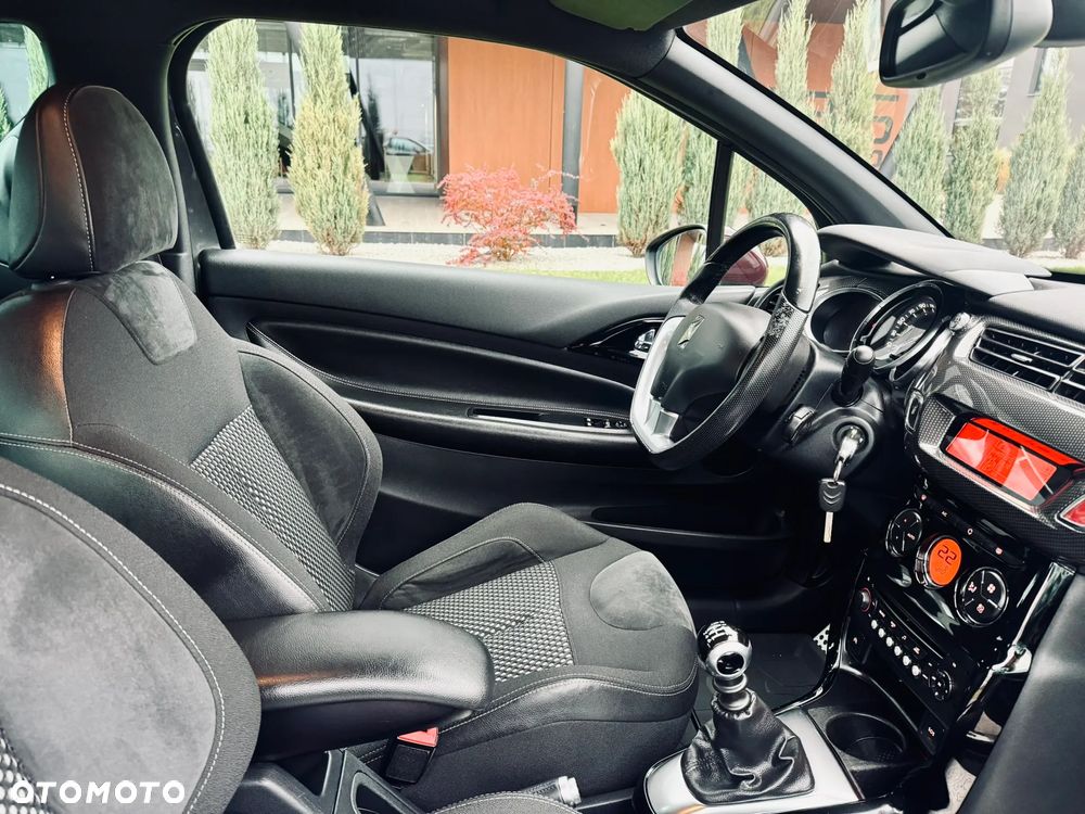 Citroën DS3 1.6 THP SportChic - 9
