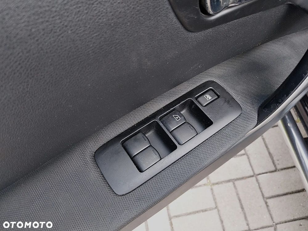 Nissan Qashqai 2.0 tekna - 15